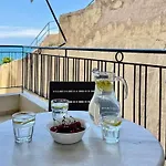 Sail View Boutique Apartment