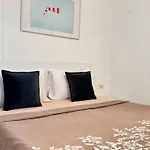 Sail View Boutique Apartment Sarandë