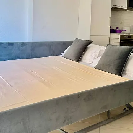 Sail View Boutique *