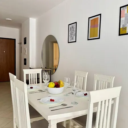 דירה Sail View Boutique