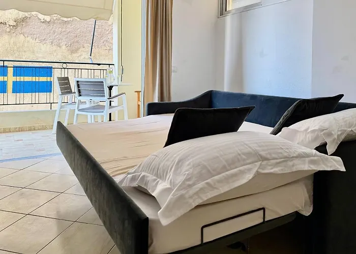 Sail View Boutique Saranda