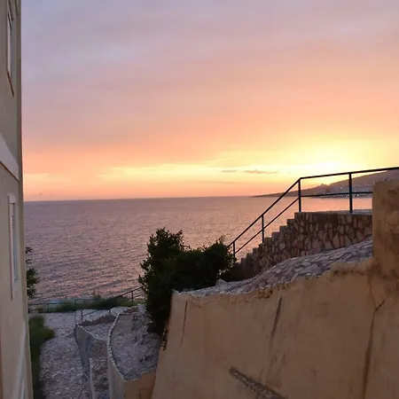 Sail View Boutique Apartment Sarande