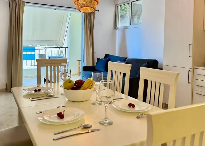 Sail View Boutique Appartement Sarandë